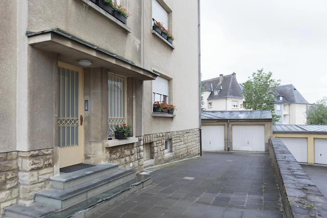 The Queen Luxury Apartments - Villa Medici Luxemburg 0*,