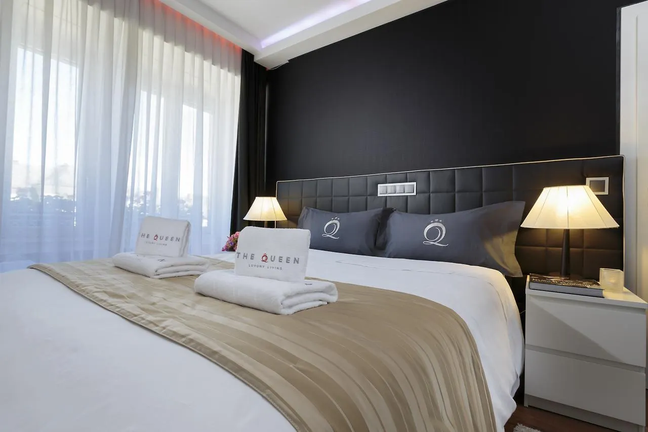 The Queen Luxury Apartments - Villa Medici Lüksemburg